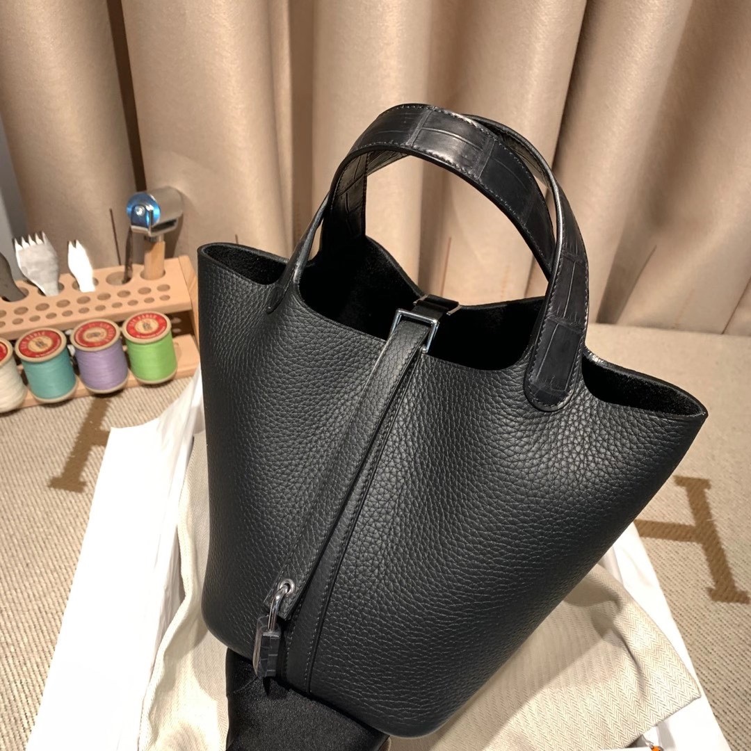 에르메스 피코탄 락18 블랙 은장 끌레망스 악어가죽 핸들